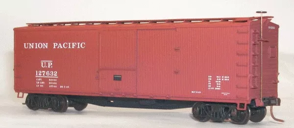 Accurail 3398 HO Scale 40′ Double Sheath Boxcar Kit 3 Pack Union Pacific UP