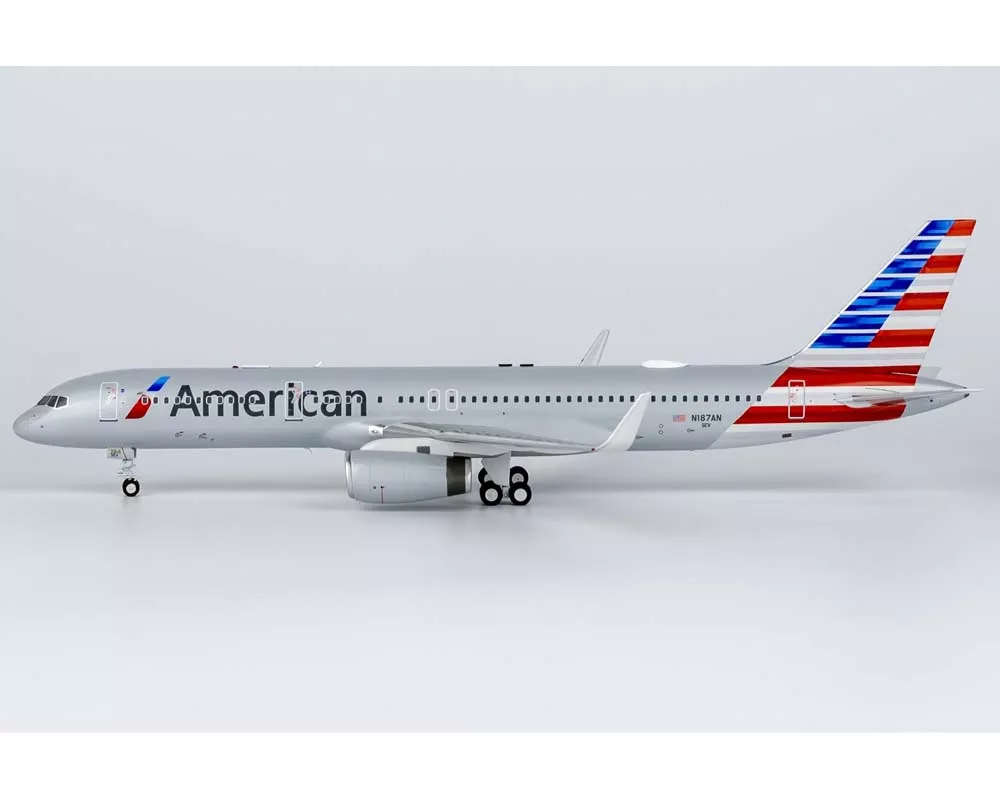 American Airlines B757-200 N187AN 1:200 Scale NG42033