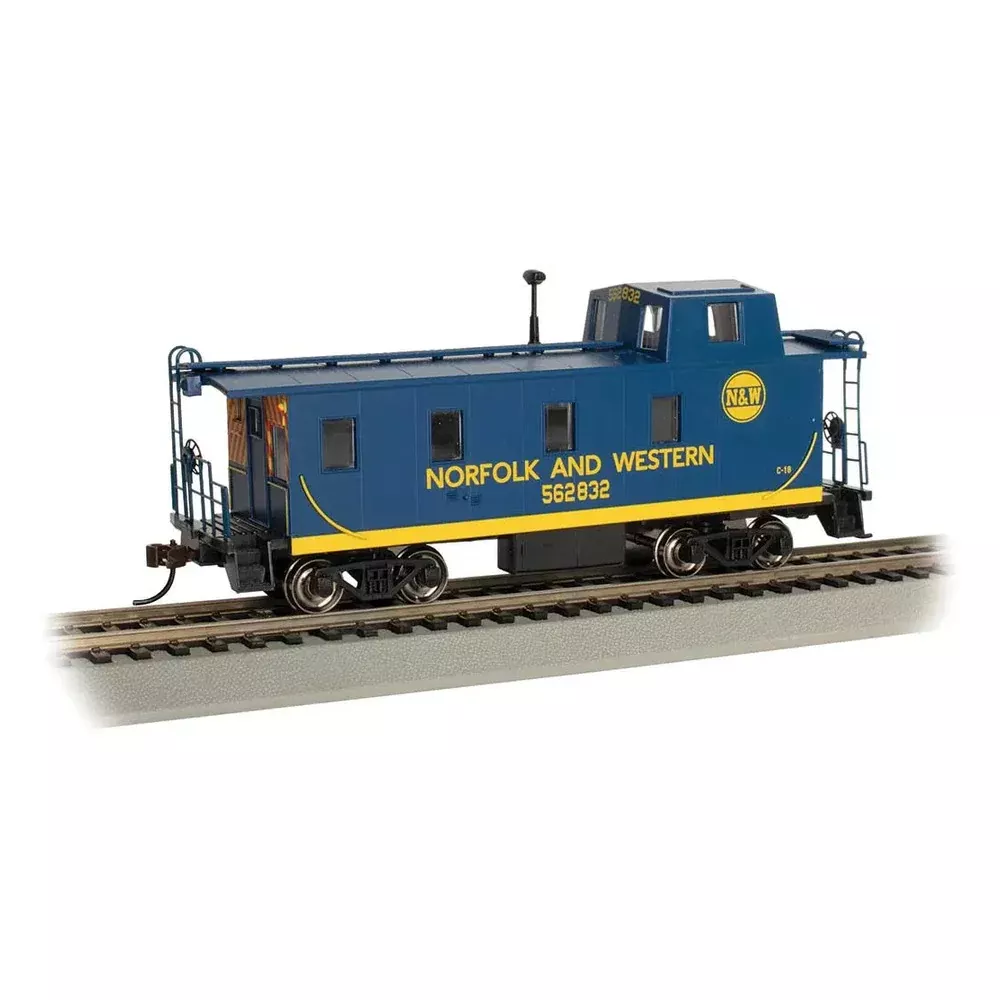 Bachmann 14003 HO Scale Slanted Offset-Cupola Caboose Norfolk &