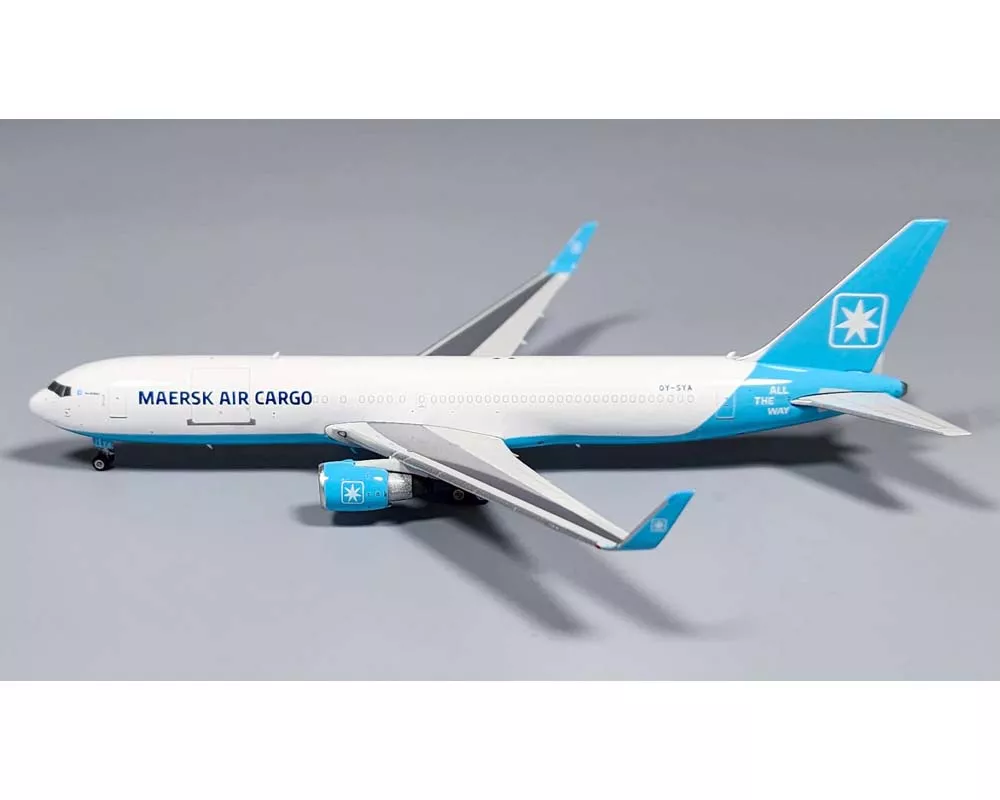 Maersk B767-300ER OY-SYA 1:400 Scale Phoenix PH11912