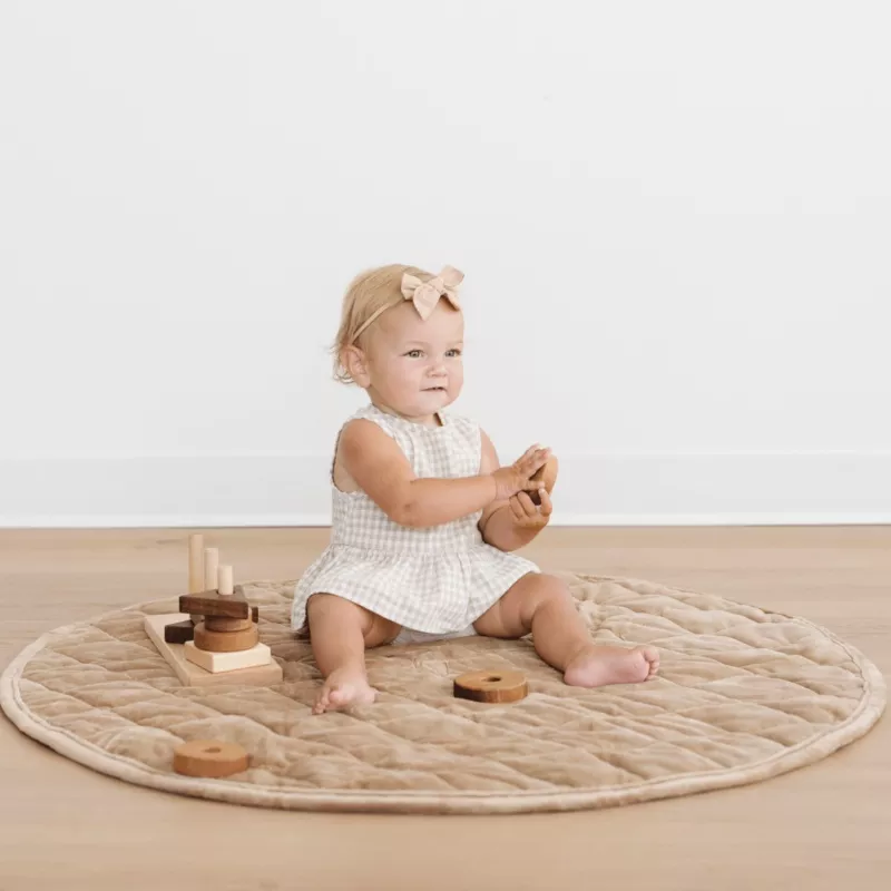 MINKY PLAY MAT Hazelnut