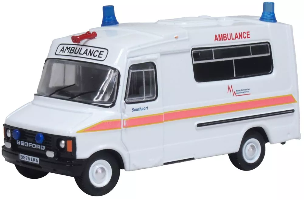 Oxford Diecast Bedford CF Hanlon Ambulance Merseyside Ambulance Service 1:76