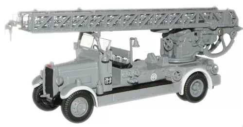 Oxford Diecast London (Grey) TLM Fire Engine – 1:76 Scale