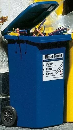POLA 333206 G Gauge Blue Refuse / Trash Bins