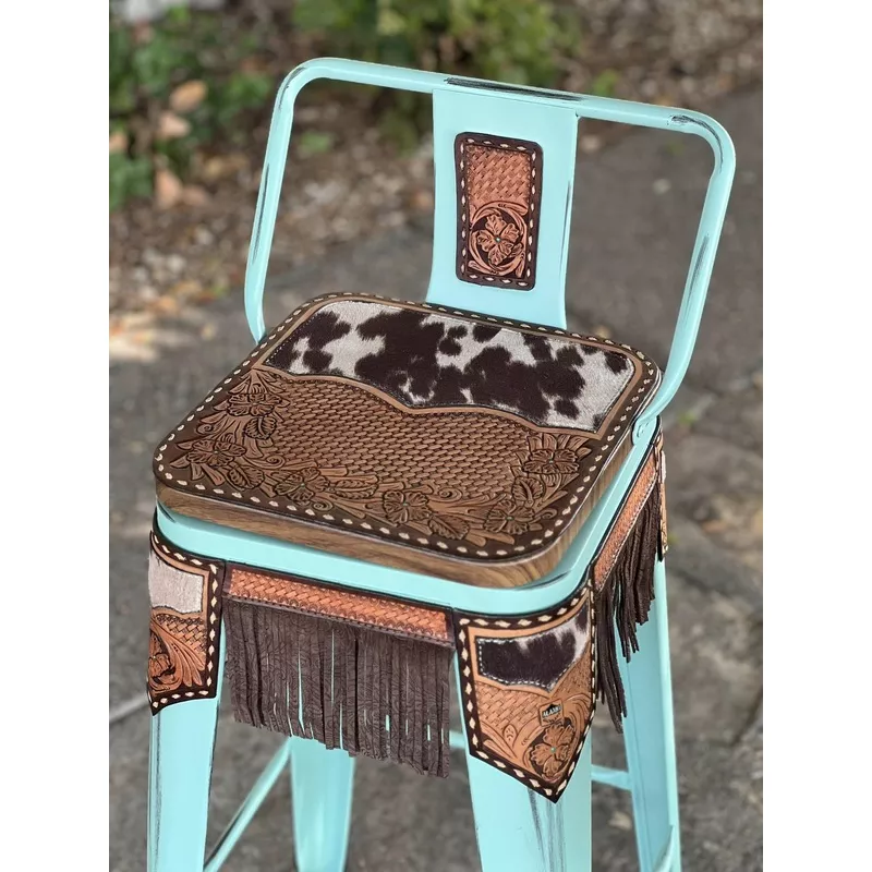 **PRE ORDER** Alamo Saddlery Cow Suede Inlay & Fringe Swivel Bar Stools – Short Back White