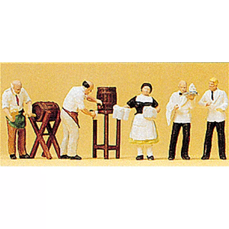 Preiser HO 210 People Working, Innkeeper, Waiter & Waitress