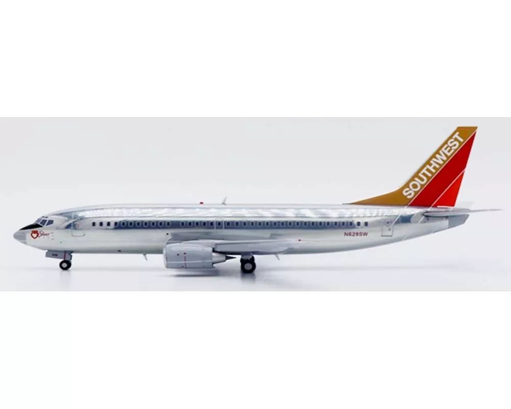 Southwest B737-300 "Silver One", Polished, w/stand N629SW 1:200 Scale JC Wings XX20582No reviews yet. Write a review!