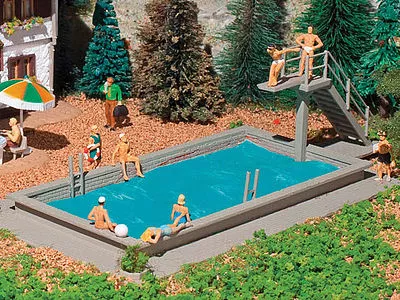 Vollmer 43809 HO Scale Swimming Pool — Kit – 6-11/16 x 3-1/8 x 1-3/4″17 x 8 x 4.5cm